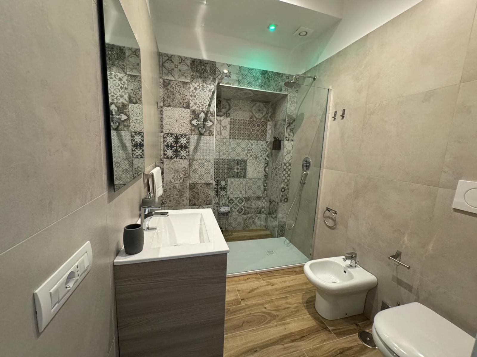 Guest house Essenza House